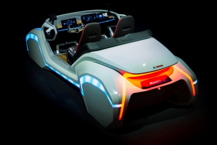 bosch-showcar_ces2017_1008_Custom Bosch pokretačka snaga u transformaciji mobilnosti