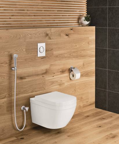GROHE_Euro_Keramik_WC-sjedalica_s_mekim_zatvaranjem Nove linije kupaonskih pločica GROHE
