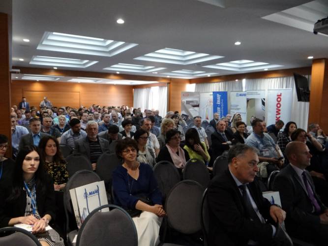 skup4 skup4 Upravljanje stambenim zgradama velik je i odgovoran posao