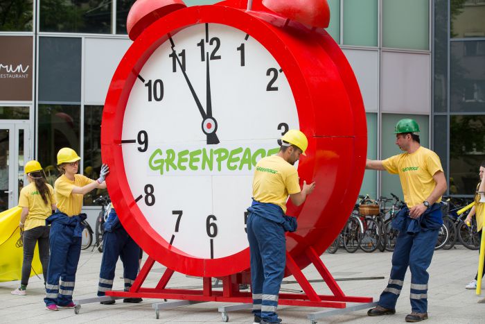 Greenpeace_-_akcija_4_compressed Greenpeace: hrvatska energetika zaglavila u prošlosti! 