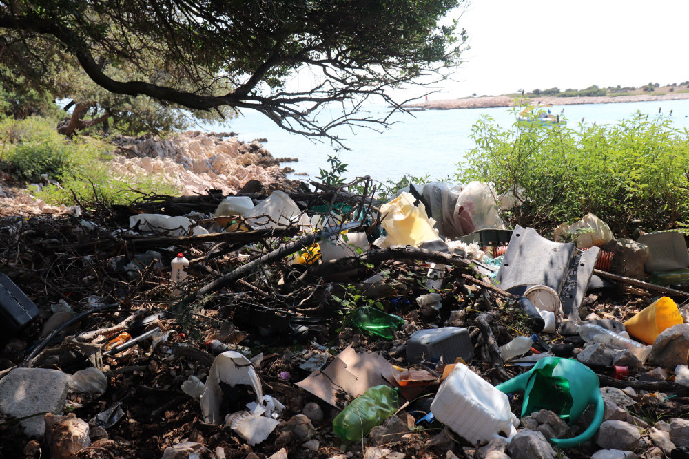 Greenpeace_-_Matej_Kozi Plastika koju vidimo na plažama čini samo 5% onečišćenja mora