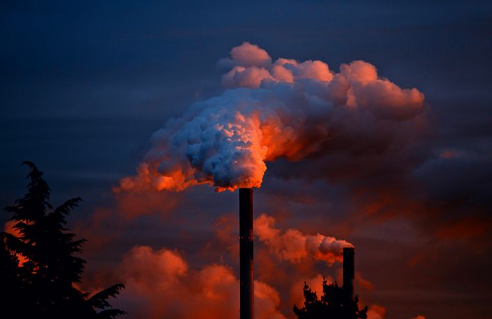 smoke-smoking-chimney-fireplace-60575_compressed WWF zabrinut zbog nedostatka ambicije za rješavanjem gorućeg problema današnjice