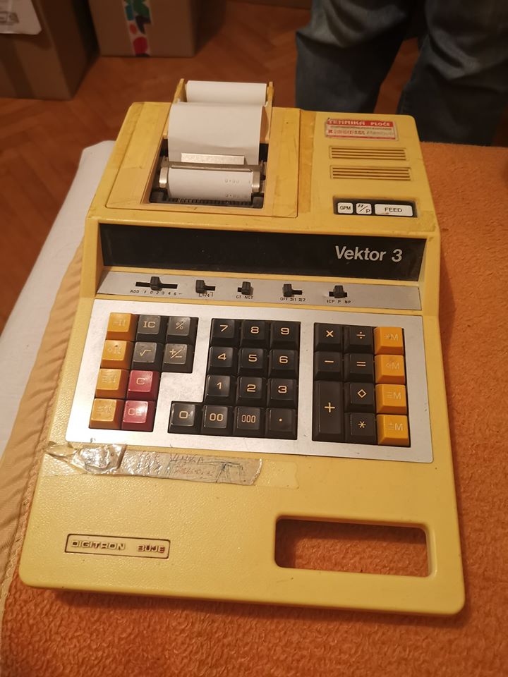 kalkulator Retro predmeti u našem kućanstvu