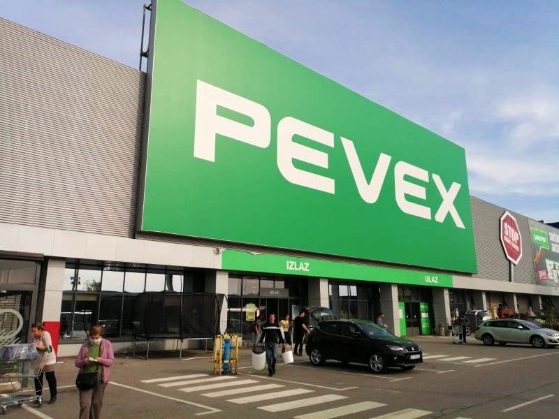 Pevex Pevex će za radne nedjelje zaposlenicima isplaćivati 50% veću plaću