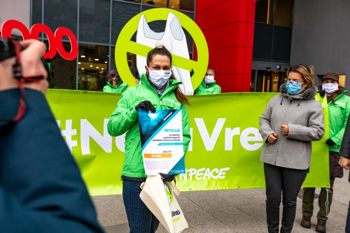 Greenpeace_Nevio_Smajic_3 Više od 65000 građana reklo NE plastičnim vrećicama