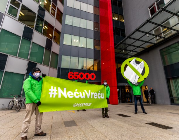 Greenpeace_Nevio_Smajic_4 Više od 65000 građana reklo NE plastičnim vrećicama