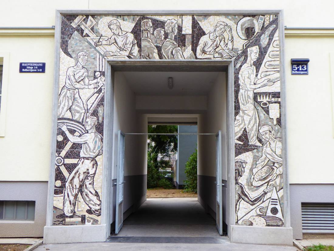 Reljefni_portal_u_ullici_Hofherrgasse___Stadt_Wien Beč ulaže 2 milijuna eura u obnovu povijesne jezgre grada