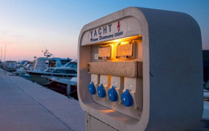 Priključni energetski ormar Yacht Marex Elektrostroj