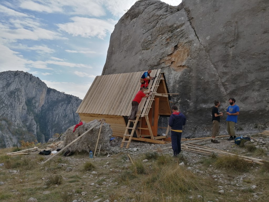 Cabiner_11 BiH dobila prvi shelter za penjače